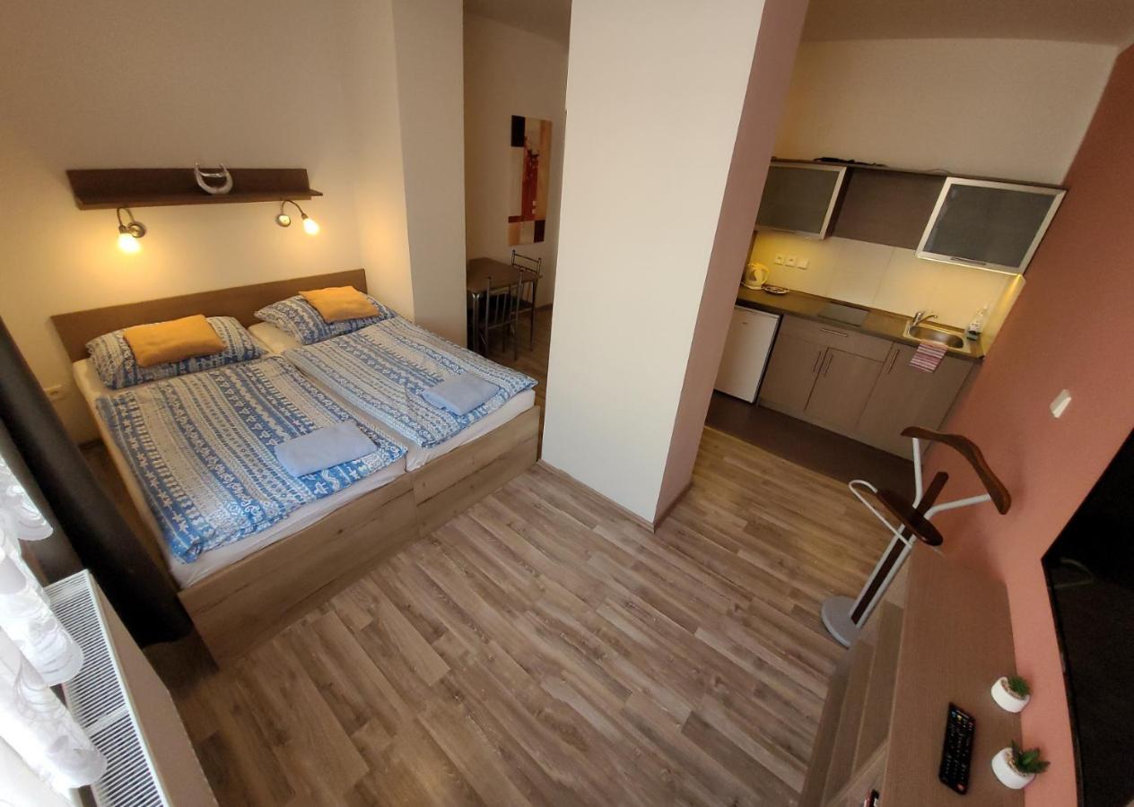 Hotel Gol Prostějov Екстериор снимка