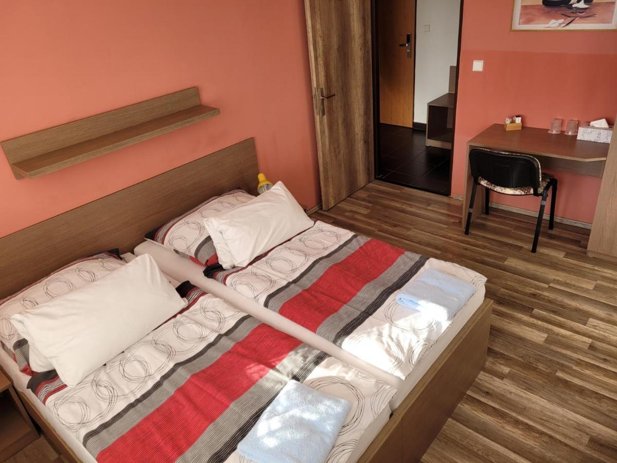 Hotel Gol Prostějov Екстериор снимка