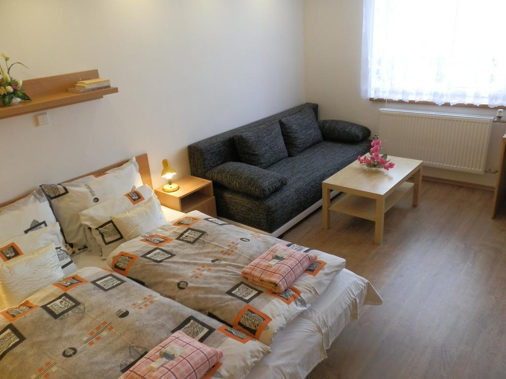 Hotel Gol Prostějov Стая снимка